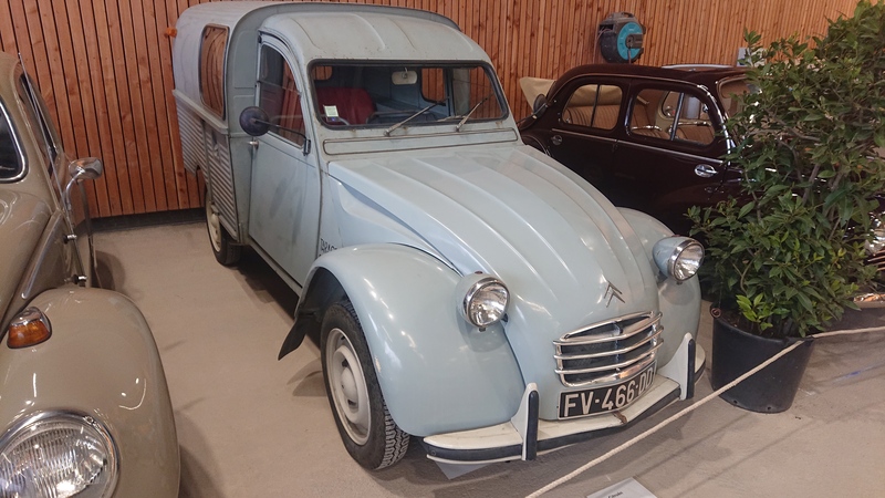 Citroën 2cv AK 350.JPG